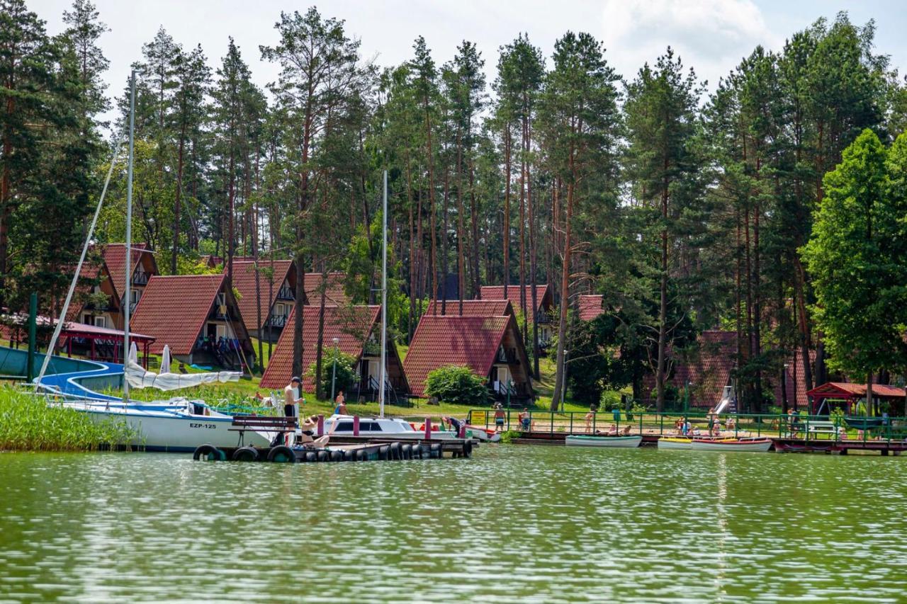 Osrodek Wypoczynkowy Kalwa Hotel Pasym Exterior photo